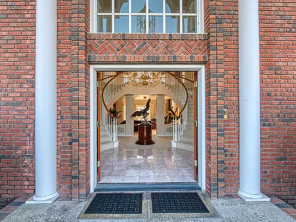 4th image of 14141 Millerton Rd