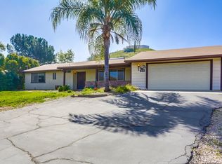 940 Neighborly Ln, Ramona, CA 92065
