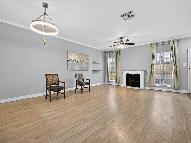 3780 Tanglewilde St #309 — Photo 8