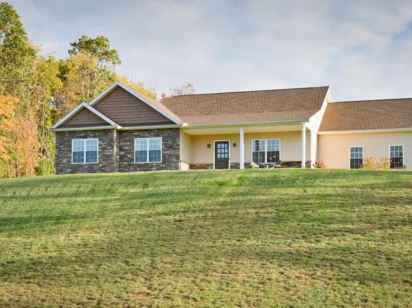 1646 N Hill Dr, Winfield, PA 17889