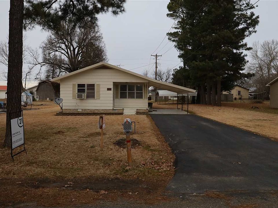 2nd image of 1112 Garland St