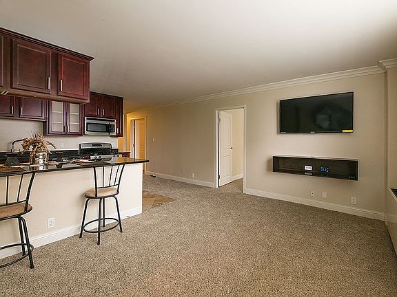 Wall Mount And Flat Screen