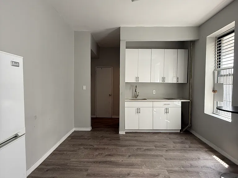 618 W 136th St #G — Photo 2
