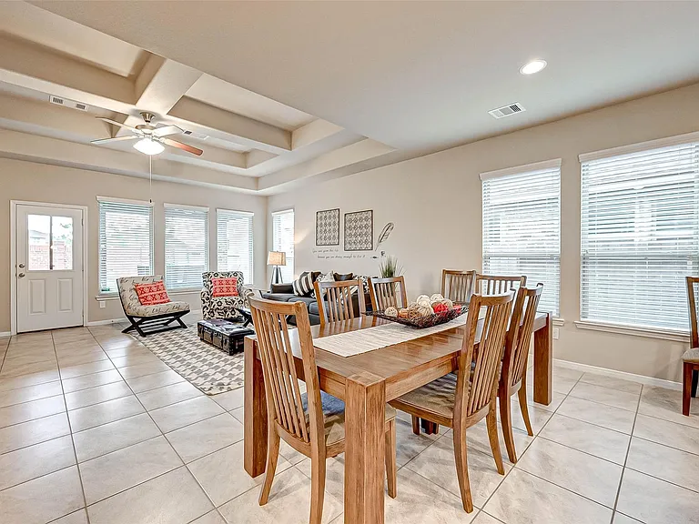 5614 Glenfield Spring Ln — Photo 11