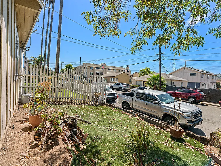 5618 Riley St — Photo 5