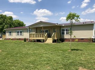 614 Ferrells Loop Rd, Beechgrove, TN 37018
