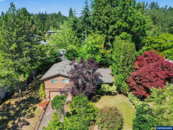 3554 NW Satinwood St, Corvallis, OR 97330