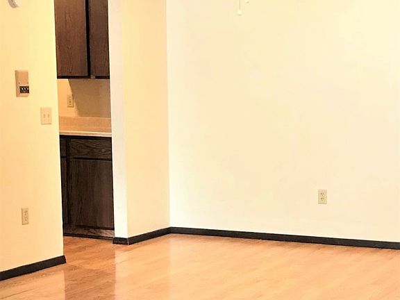 Dining, AC + Ceiling Fans