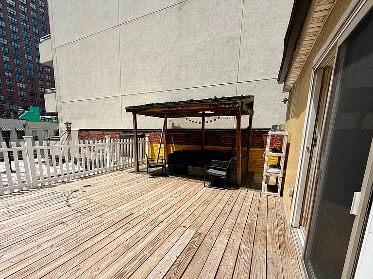 208 E 73rd St #4E — Photo 7