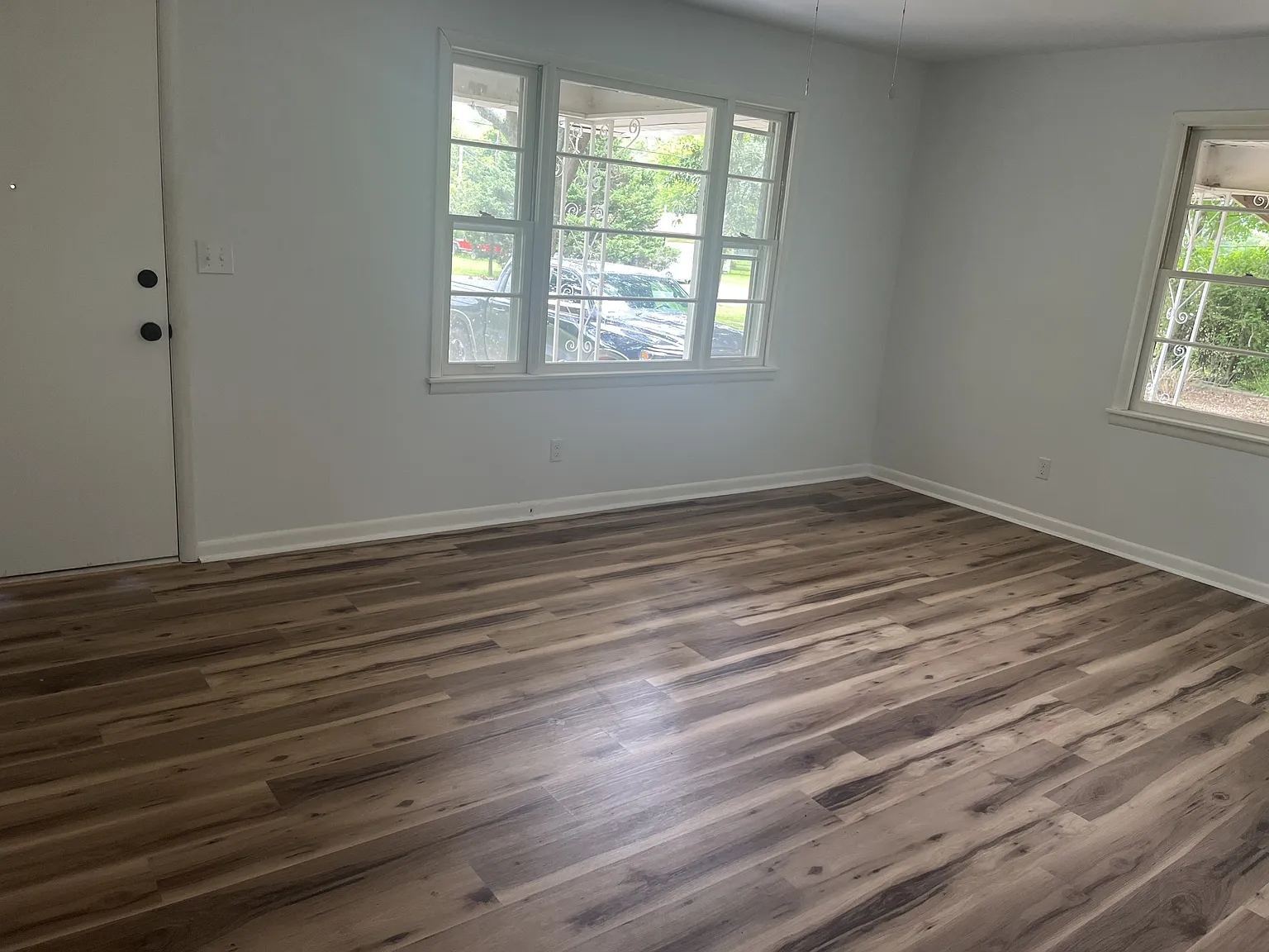 142 Hamaker Street Southwest - 1 — Photo 3