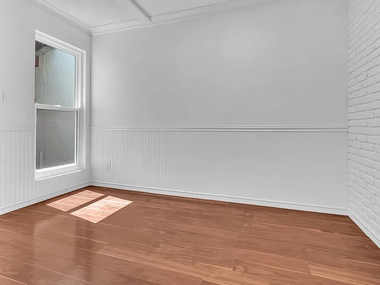 1040 W Macarthur Blvd #48 — Photo 6
