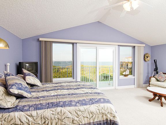 5th image of 652 Sand Isles Cir