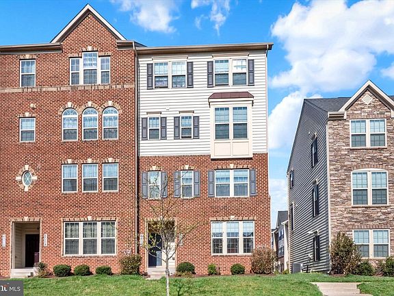 2nd image of 6018 Leben Dr
