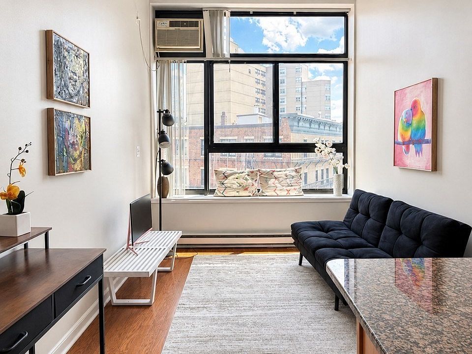 1st image of 12 Stoneholm St APT 418