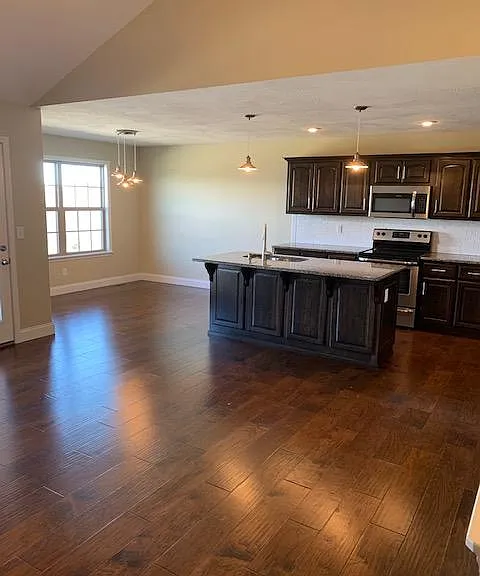 817 E Crystal Ave — Photo 29