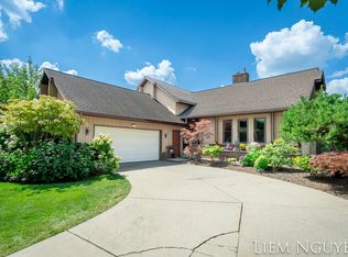 3825 Piute Dr SW, Grandville, MI