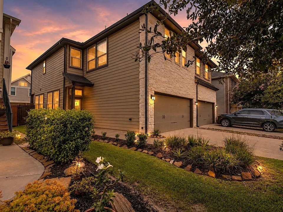 5543 Purple Meadow Ln