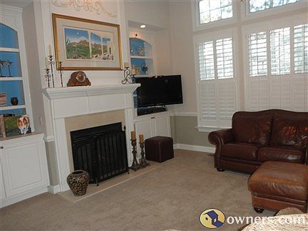 Gas Log Fireplace in Huge Family Room!