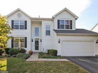 4 Walbridge Ct, Algonquin, IL 60102