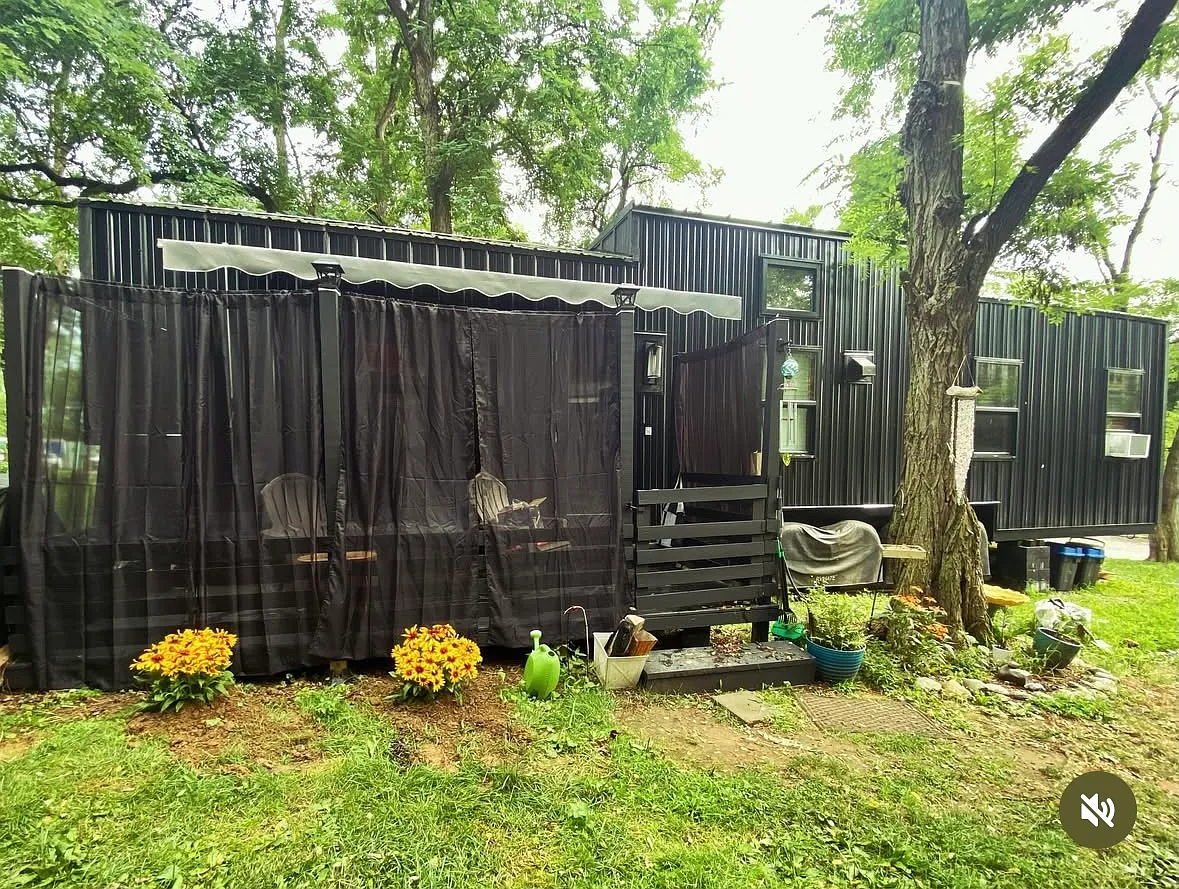 2 bed, 550 sqft, $1,850 — Photo 1
