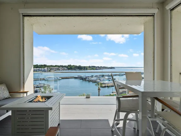 199 Waterpoint Ct Unit 310, Montgomery, TX 77356