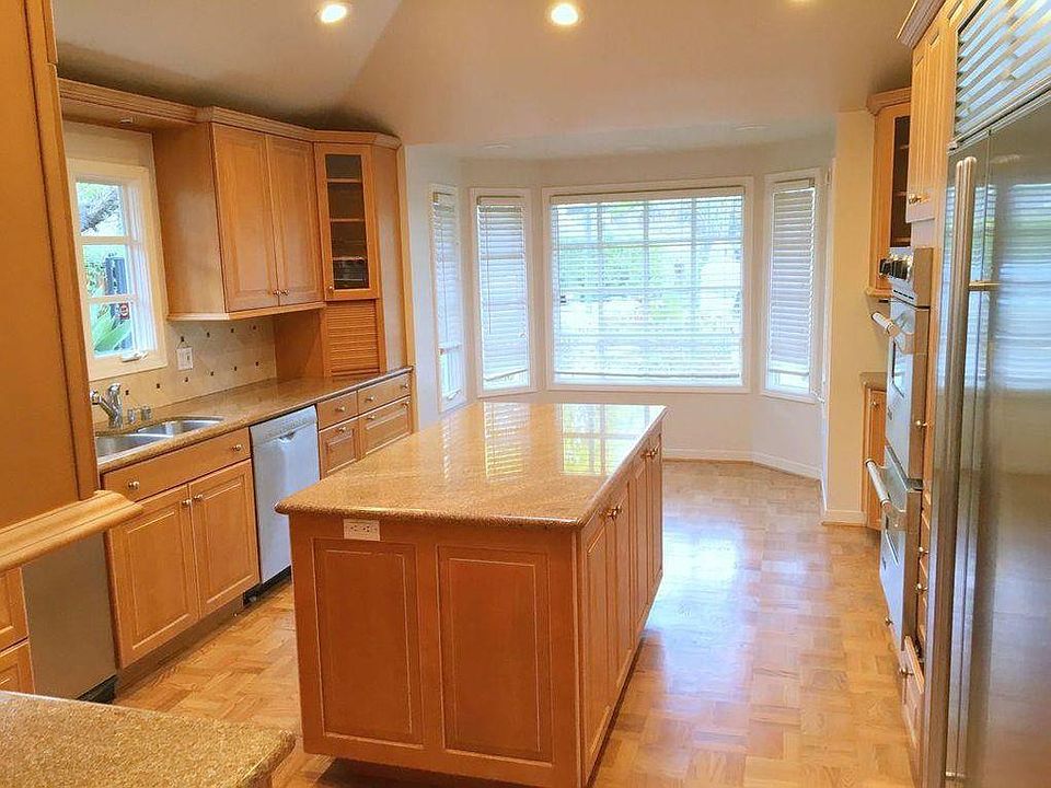1st image of 1146 Stanley Way