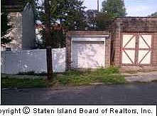 4th image of 66 Tompkins St