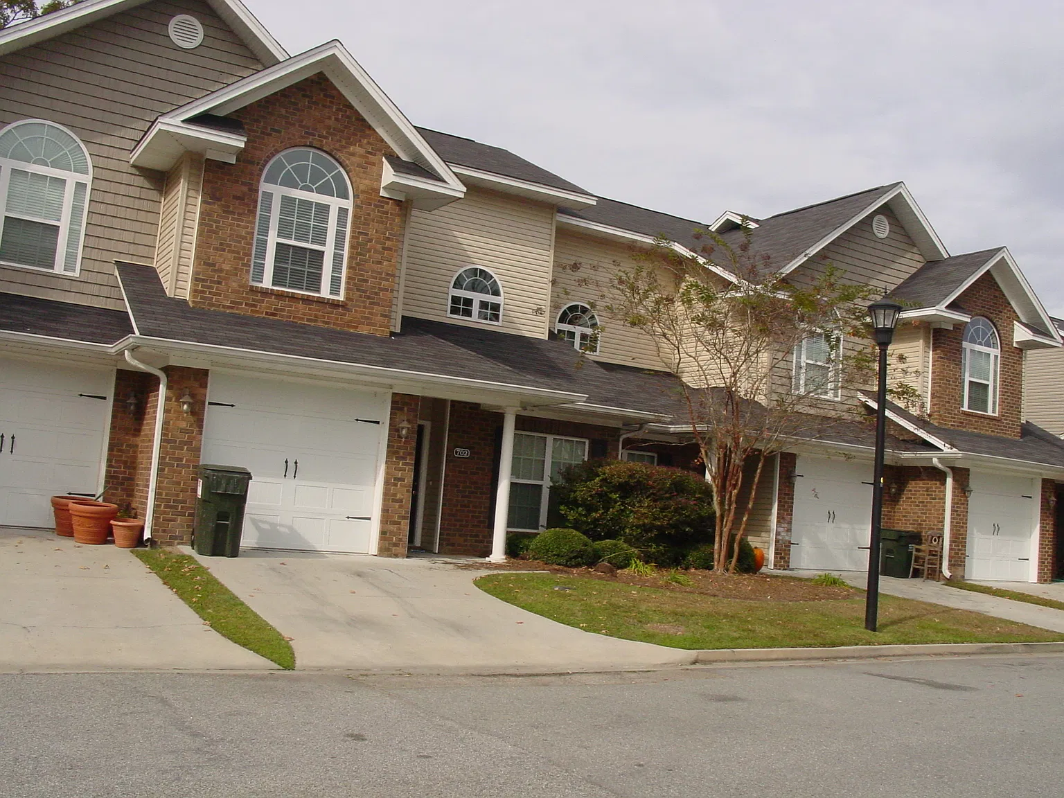 702 Kendal Court - 1 — Photo 3