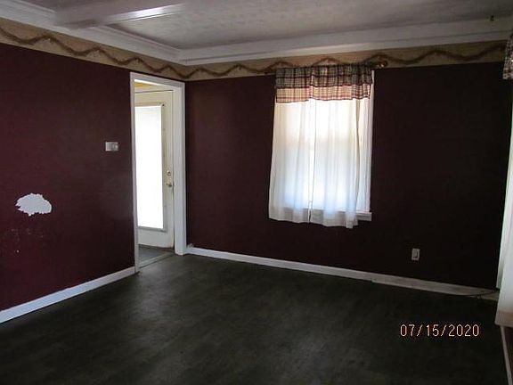 2nd image of 1115 Bishop Ave