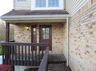 17060 Sandalwood Creek Dr, Glencoe, MO 63038