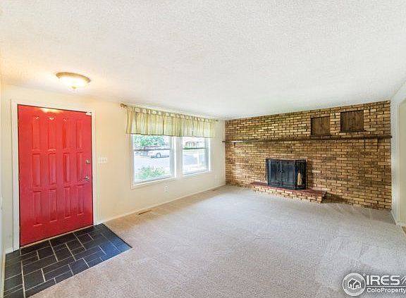 2nd image of 1005 White Elm Dr