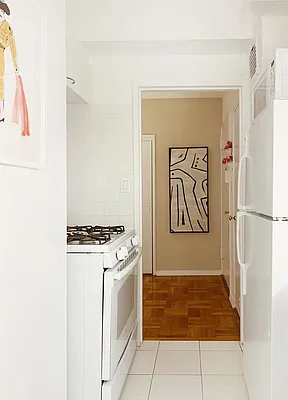 Rented by Corcoran | media 13