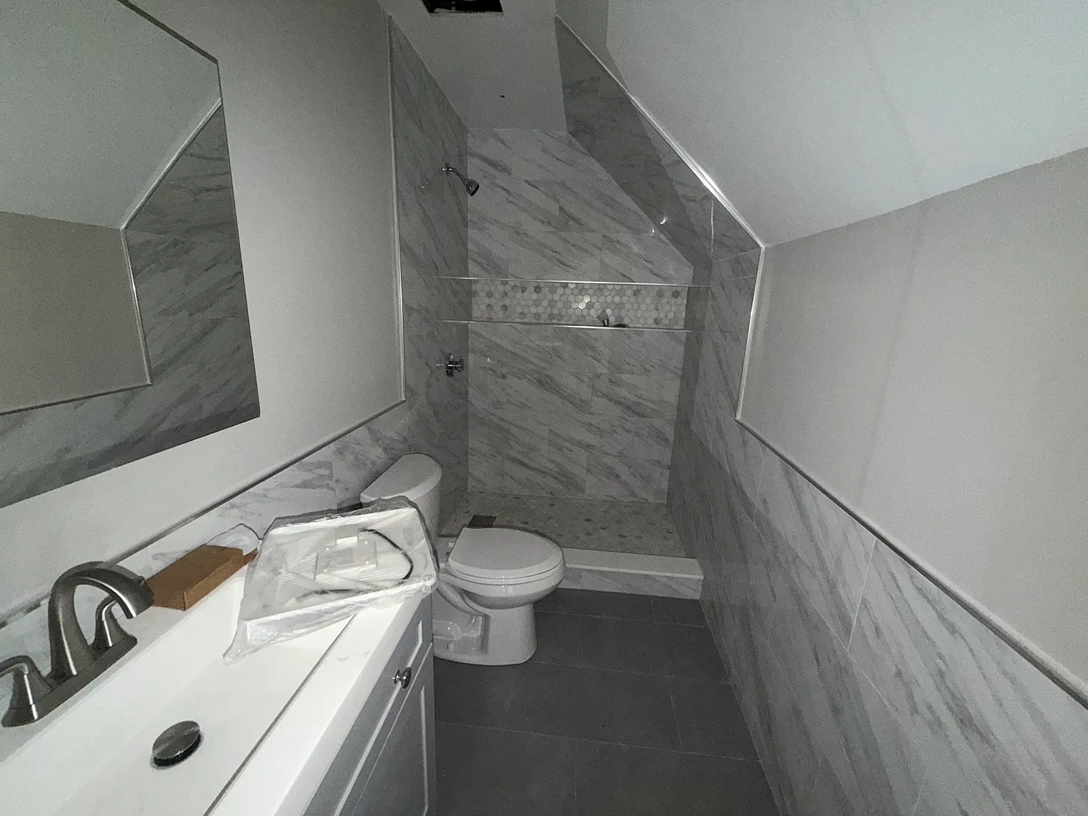 4 bed, 1500 sqft, $4,200 — Photo 3
