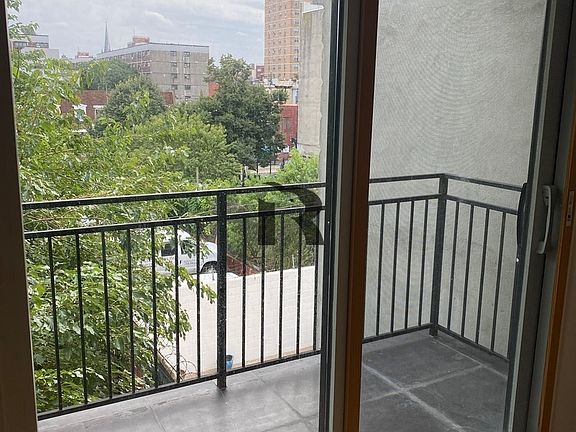 5th image of 126 Boerum St #3A