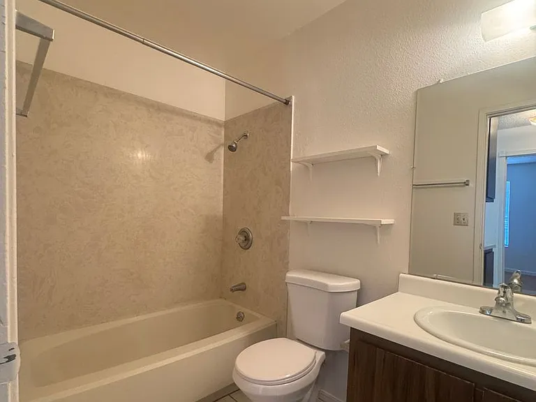 7557 Lemarsh Way — Photo 10