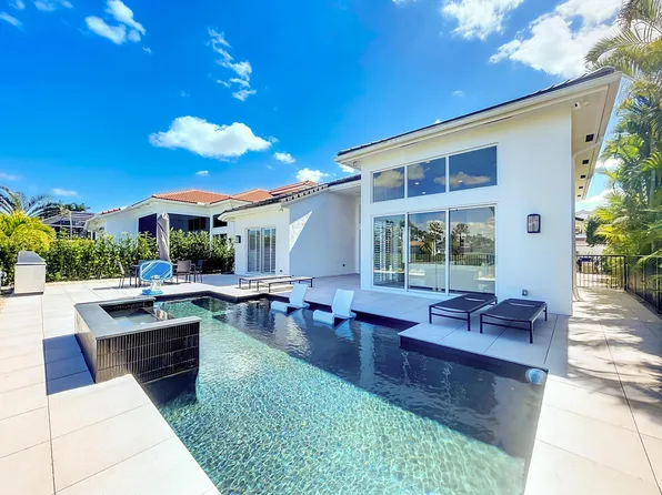 4145 NW Briarcliff Circle, Boca Raton, FL 33496