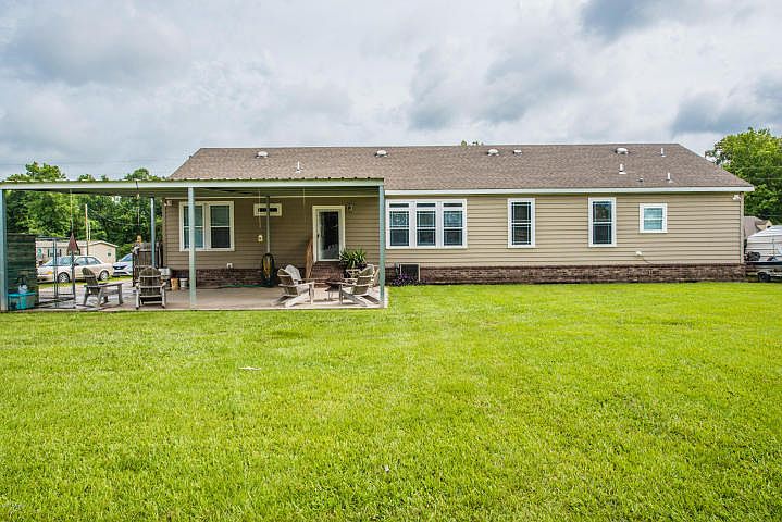 1st image of 268 Longwood Dr