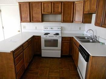 2nd image of 5731 S Blake Dr