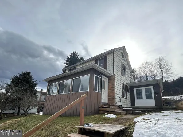 635 Decatur St, Philipsburg, PA 16866