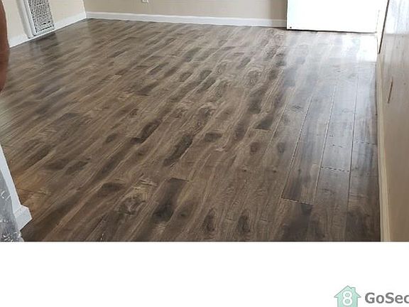 3rd image of 11433 Berendo Ave