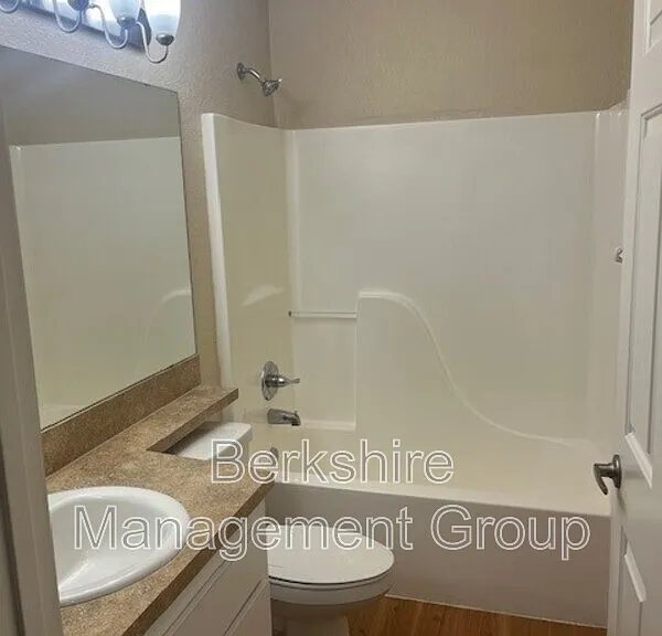 1106 Brook Meadow Dr — Photo 13