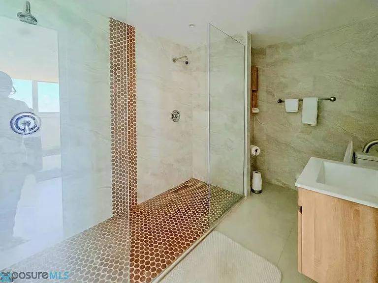 807 Playa Dorada #PH 807B — Photo 8