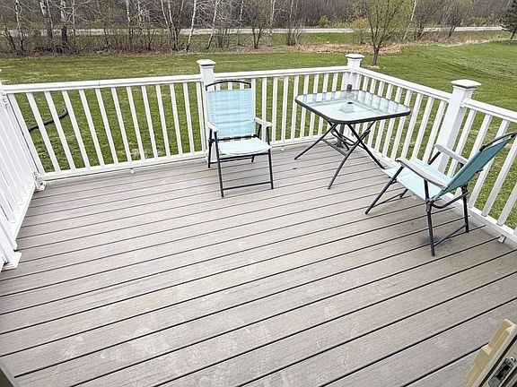 5th image of 2704 Parkway Ln