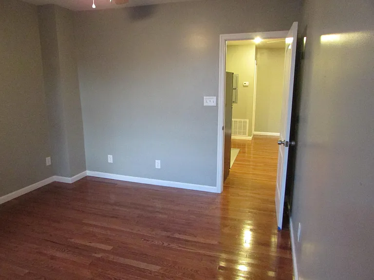 1215 N 4th St #3F — Photo 8