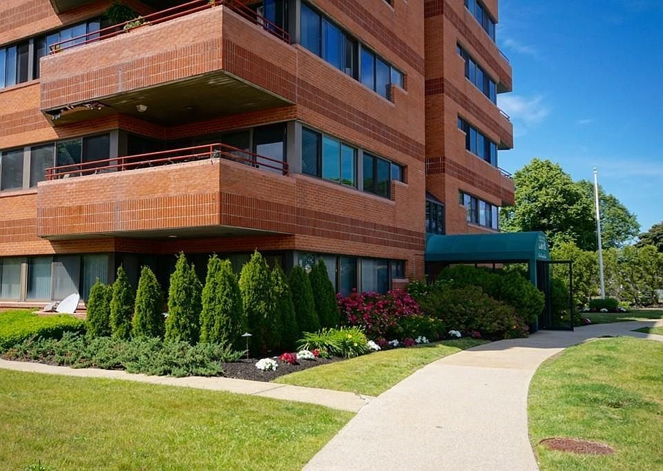 1st image of 1 Carey Cir APT 309