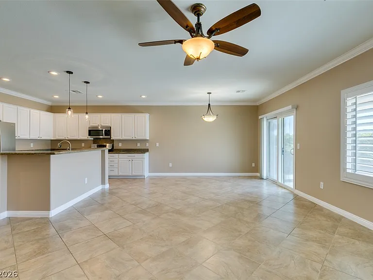 2154 Burtonsville Dr — Photo 5