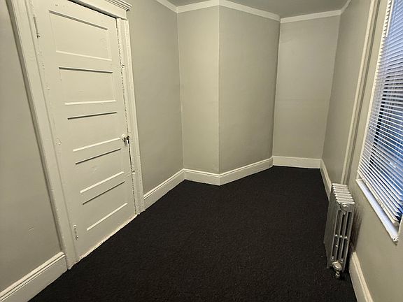 4th image of 7125 Fresh Pond Rd #2F