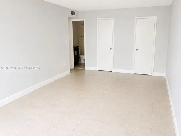 484 NW 165th Street Rd APT A109, Miami Gardens, FL 33169