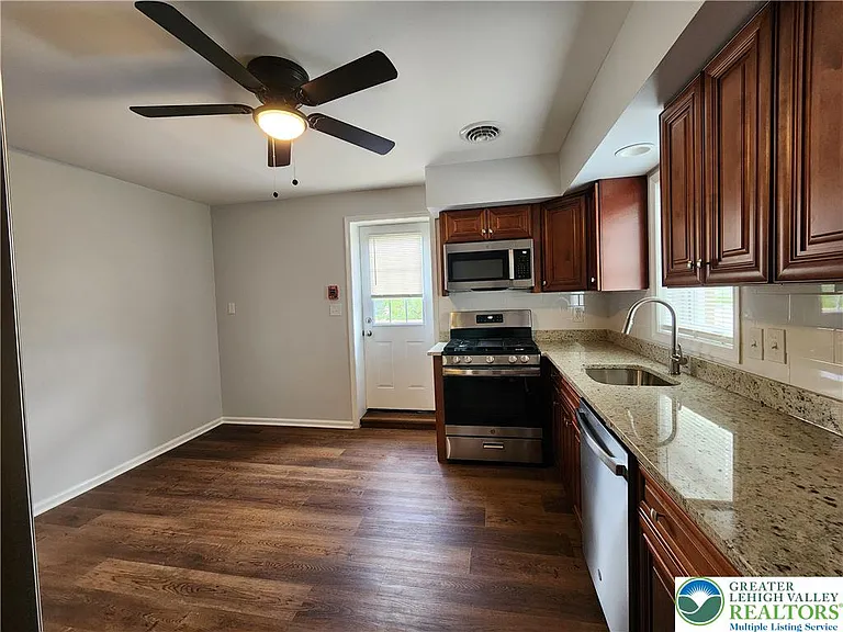 4034 Easton Ave #1A — Photo 4