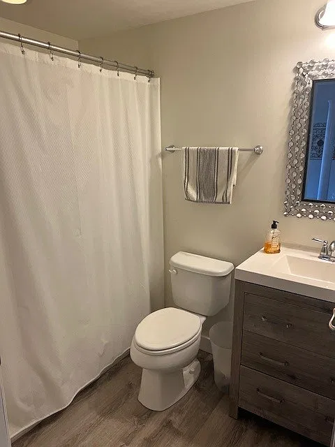 3 bed, 3.5 bath, 2892 sqft, $3,400 — Photo 4